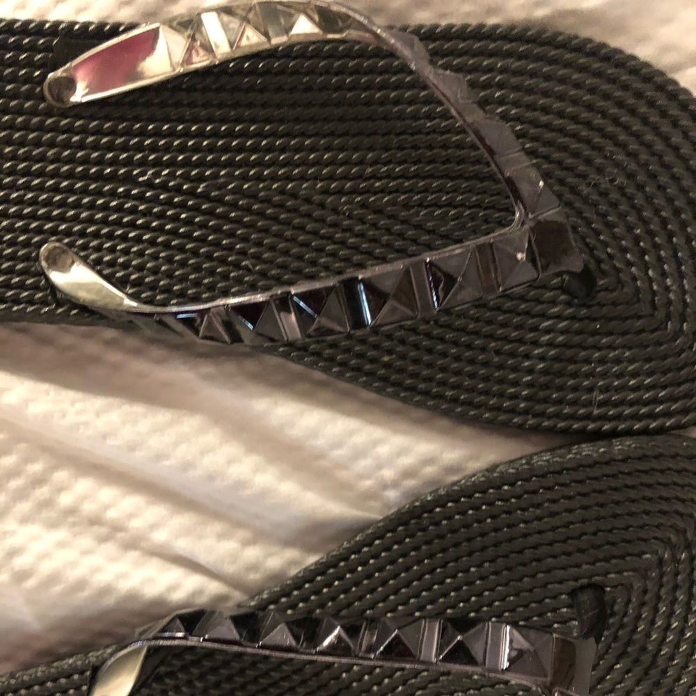 Size 9 - Picture 3 of 3